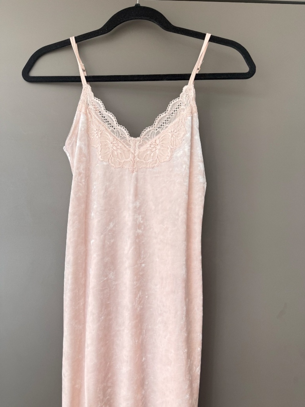Pink Velour Slip Dress Women’s Size S Lace Trim Soft Lounge Nightdress - Picture 4 of 8